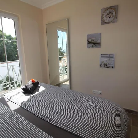 Marques Da Luz By Interhome Montinhos da Luz